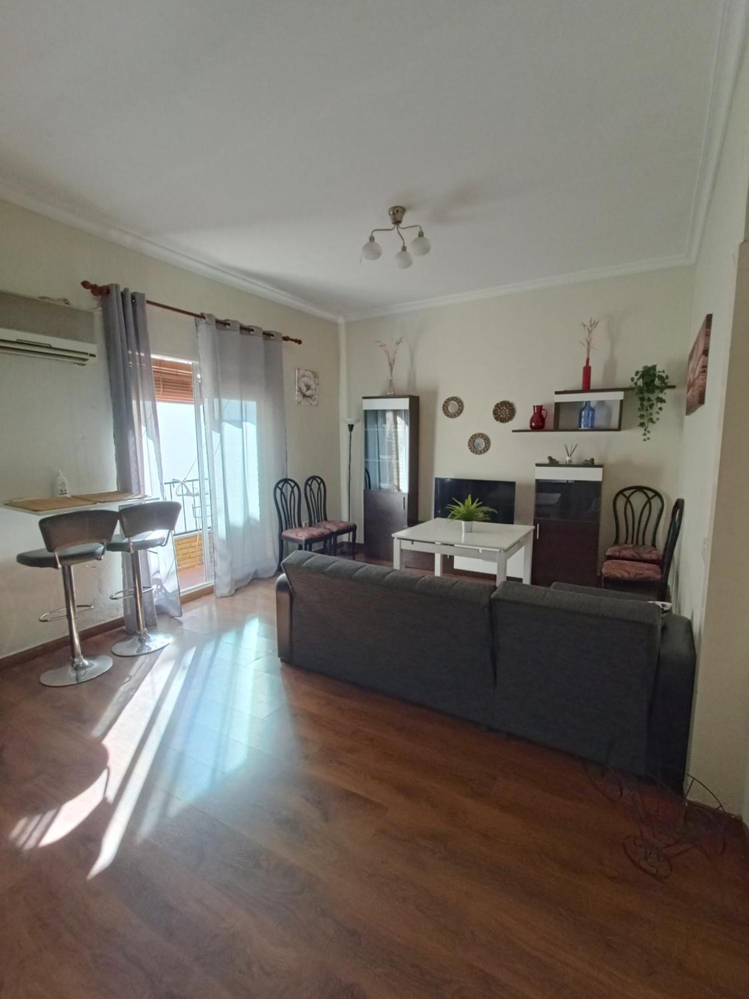 Precioso Apartamento En El Corazon De Triana Sevilla Exteriör bild